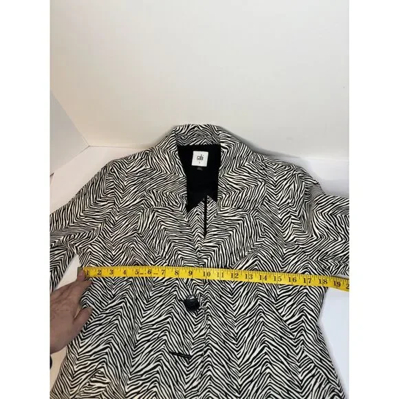 Cabi 007 Zeba Animal Print Button Up Trench Coat Jacket Womens Designer - Picture 7 of 8